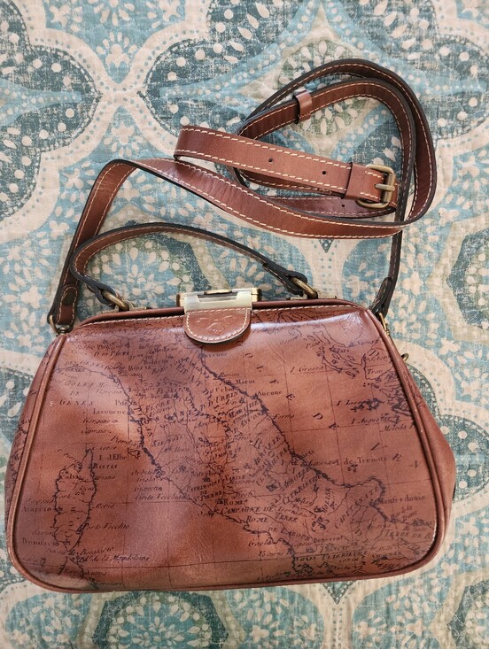 Patricia Nash Handbags - Patricia Nash Vaneto Kiss Lock Brown Map-Print Leather Crossbody Bag